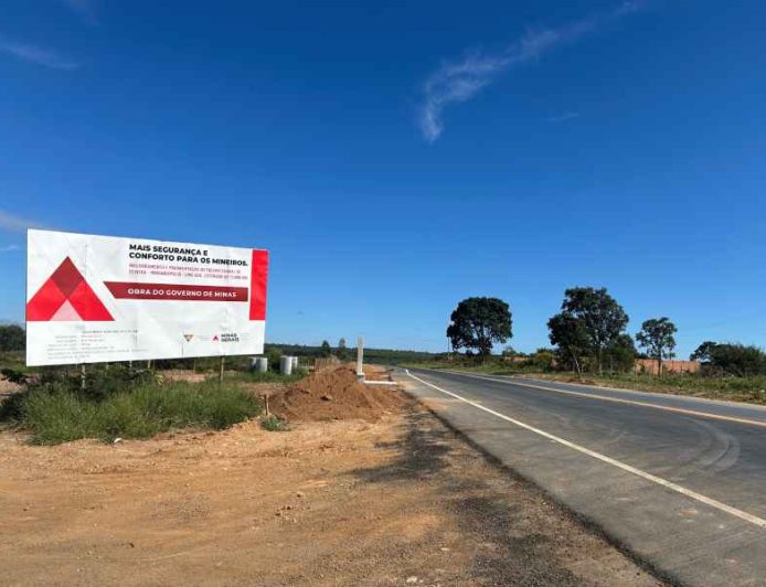 Governo de Minas entrega obras e autoriza melhorias em rodovias do Norte do Estado