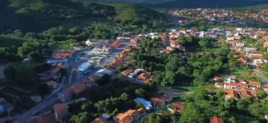 Riacho dos Machados divulga programação oficial da Festa de Maio